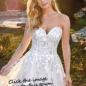 Wedding Dress Size 10 / Ivory-Champagne Never worn